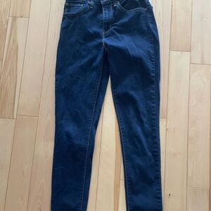 Levis- high rise skinny -  Women's Dark Blue Jeans